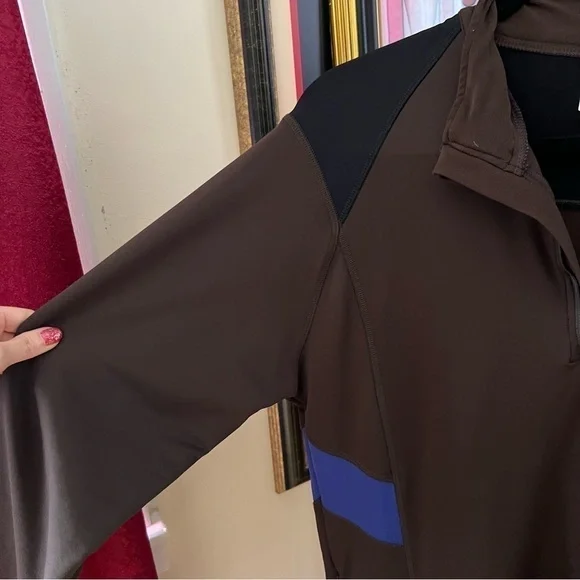 Running Room 1/4 Zip Pullover Size XL Blue Black Performance Training Jacket